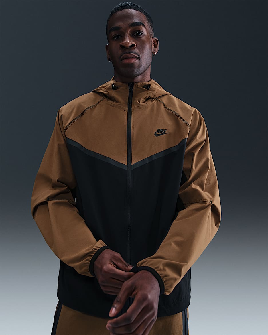 Nike Tech Men's Woven Jacket【海外限定モデル】 Nike Tech Men's Woven Jacket. Nike.com